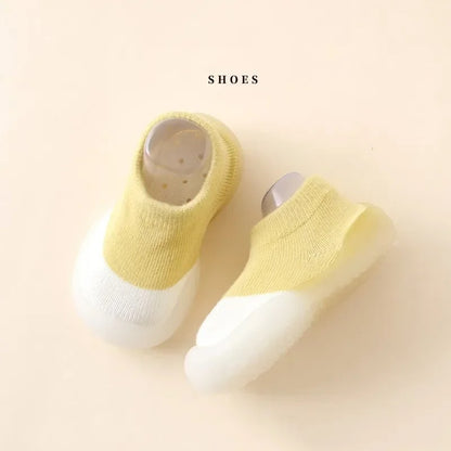 Milo & Moon  Soft Knit Booties