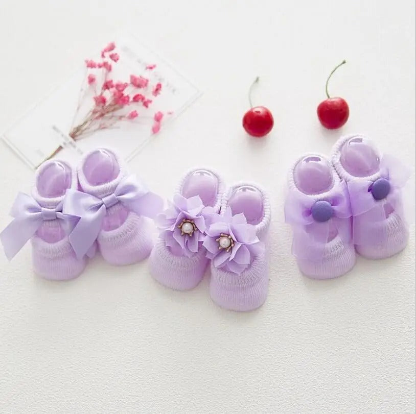 Milo’s Blush Trio – Baby Bow Booties Set (3 Pairs)